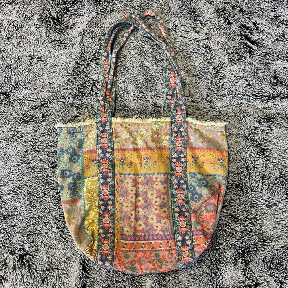 Floral Patchwork Tote Bag - Multicolor - image 1